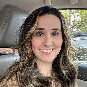 Meet your Posher, Marisa